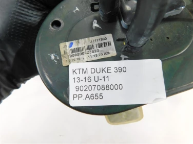 Pompa paliwa zbiornik ktm duke 390 13-16 u-11 90207088000