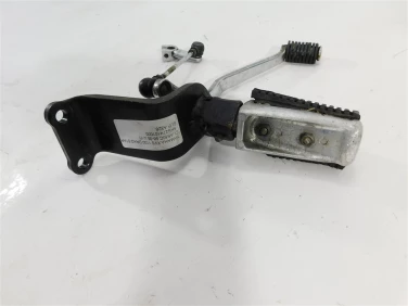 Set podnÓŻek lewy przÓd yamaha xvs 1100 drag star classic 98-06 u-11 5ks274101000