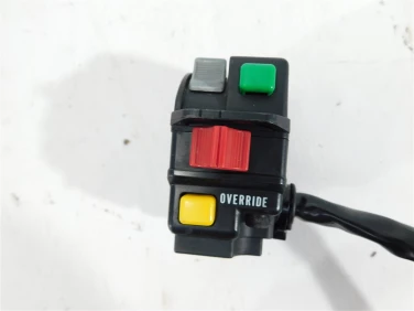 PrzeŁĄcznik lewy can-am outlander max g1 800 u-11 710000791