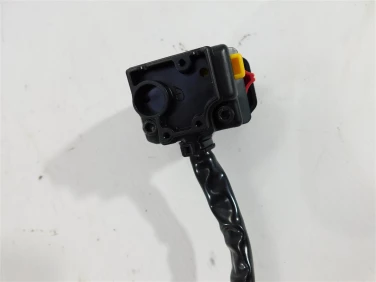 PrzeŁĄcznik lewy can-am outlander max g1 800 u-11 710000791