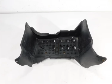 StopieŃ podnÓŻek lewy yamaha yfm 450 kodiak u-11 5nd-f7453-00-00