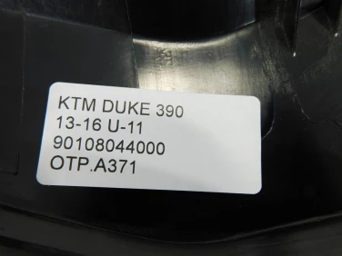 Ogon owiewka tyŁ prawy ktm duke 390 13-16 u-11 90108044000