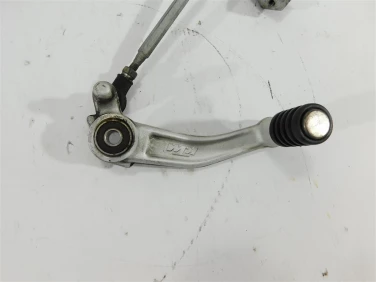 DŹwignia biegÓw stopka ktm duke 390 13-16 u-11 90134031100