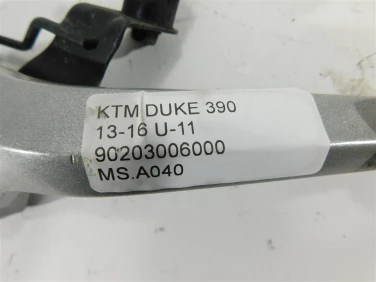 Mocowanie silnika ktm duke 390 13-16 u-11 90203006000