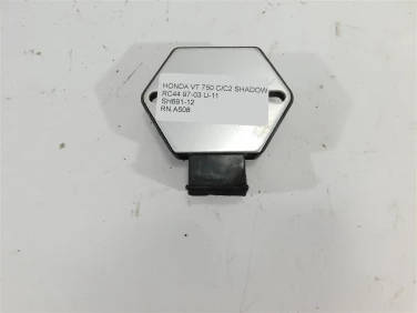 Regulator napiĘcia honda vt 750 c/c2 shadow rc44 97-03 u-11 sh691-12