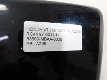 Pokrywa bok boczna lewa honda vt 750 c/c2 shadow rc44 97-03 u-11 83600-mbaa-0000
