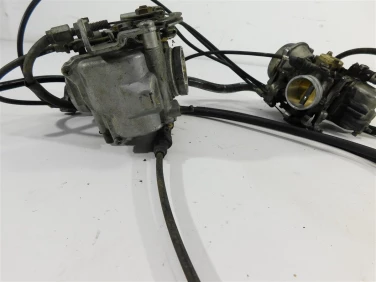 GaŹnik gaŹniki silnik suzuki vz 800 marauder 95-05 u-11 1322048e60 1321048e60