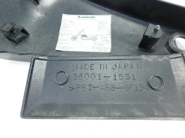 Pokrywa bok boczna prawa kawasaki vn 800 vulcan 95-05 u-11 36001-1551