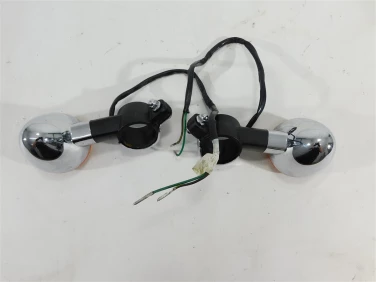 Kierunek kierunkowskaz kawasaki vn 800 vulcan 95-05 u-11 230371320 230371316