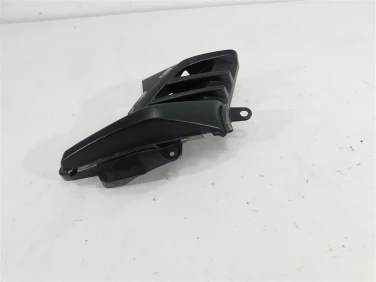 Plastik wypeŁnienie owiewka suzuki dl 1000 v-strom 02-12 u-11 94441-06g000