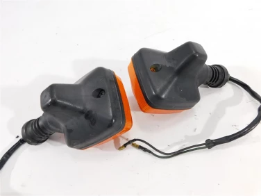 Kierunek kierunkowskaz yamaha xtz 750 super tenere 89-95 u-11 3bn833100000 3bn833200100