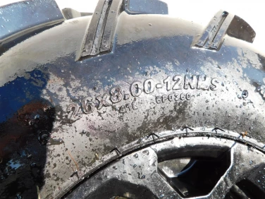 KoŁa komplet dwie sztuki carlisle act hd 26x8-12 can am