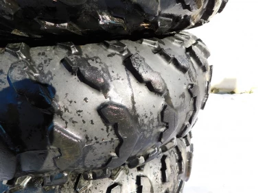 KoŁa komplet 4 sztuki carlisle trail wolf 25x8-12 25x11-12 can am