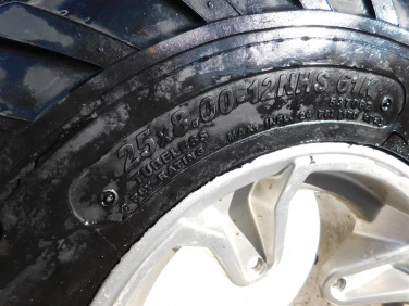 KoŁa komplet 4 sztuki carlisle trail wolf 25x8-12 25x11-12 can am