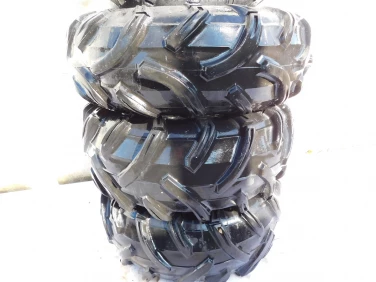 KoŁa komplet 4 sztuki maxxis mud bug 27x10-12 27x12-12 can am