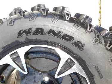 KoŁa komplet 4 sztuki wanda 27x9-12 27x12-12 arctic cat