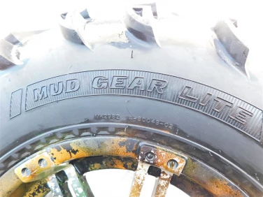 KoŁa komplet 4 sztuki innova mud gear lite 25x8-12 25x10-12 cf moto