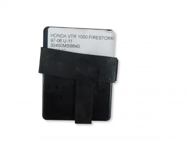 MODUŁ KOMPUTER STEROWNIK HONDA VTR 1000 FIRESTORM 97-06 U-11 30450MBB640