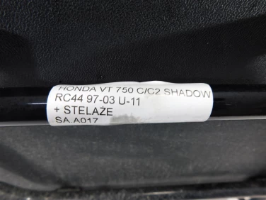 Sakwa skÓrzana kufer honda vt 750 c/c2 shadow rc44 97-03 stelaŻe u-11
