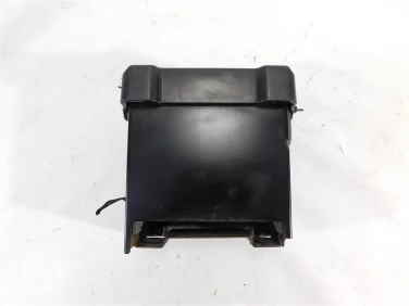 Schowek plastik suzuki vl 1500 intruder lc 98-04 akumulatora u-11 4154810f00 4154010f01