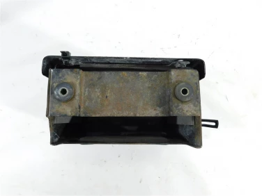 Schowek plastik suzuki vl 1500 intruder lc 98-04 akumulatora u-11 4154810f00 4154010f01