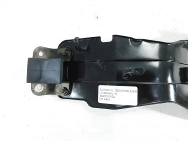 OsŁona nakŁadka zbiornik suzuki vl 1500 intruder lc 98-04 u-11 4427010f02