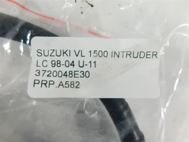 PrzeŁĄcznik prawy przÓd suzuki vl 1500 intruder lc 98-04 u-11 3720048e30