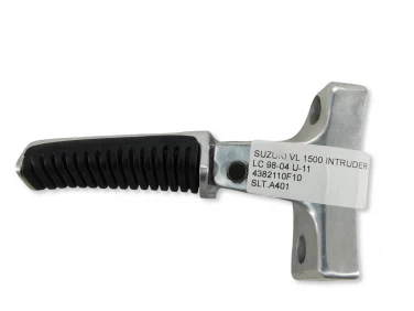 SET PODNÓŻEK LEWY TYŁ SUZUKI VL 1500 INTRUDER LC 98-04 U-11 4382110F10