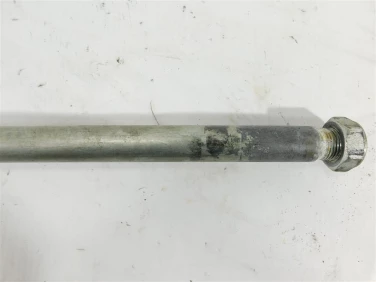 OŚ koŁa tyŁ tylna suzuki vl 1500 intruder lc 98-04 u-11 6471110f00