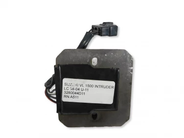 REGULATOR NAPIĘCIA SUZUKI VL 1500 INTRUDER LC 98-04 U-11 3280044D11