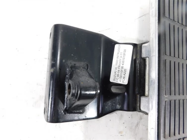 PodnÓŻek stopka suzuki vl 1500 intruder lc 98-04 prawy u-11 4350110f00 4351010f00