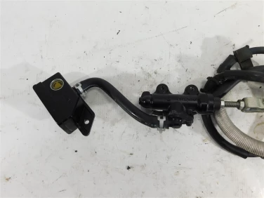 Pompa hamulcowa tyŁ suzuki vl 1500 intruder lc 98-04 u-11 6960010f00