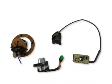 ZAMEK STACYJKA KLUCZYK SUZUKI VZ 800 MARAUDER 95-05 U-11 3700048830