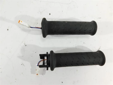 Manetka rolgaz przÓd triumph tiger 800 xcx 15-18 podgrzewane u-11 a9638126