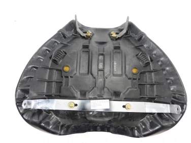 Siedzenie kanapa fotel suzuki vl 1500 intruder lc 98-04 u-11 4510010f00r22