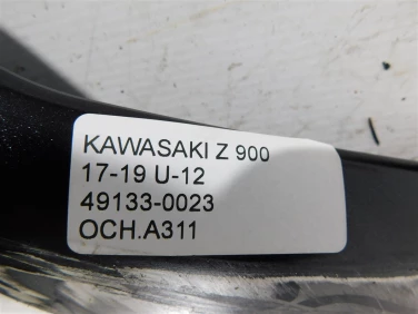 OsŁona chŁodnica przÓd kawasaki z 900 17-19 u-12 49133-0023