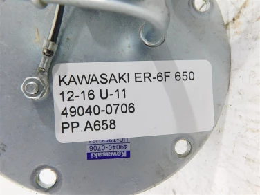 Pompa paliwa zbiornik kawasaki er-6f 650 12-16 u-11 49040-0706