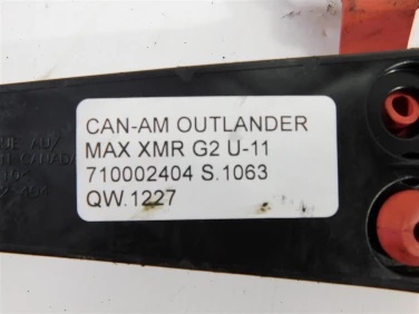 WypeŁnienie plastik can-am outlander max xmr g2 u-11 710002404
