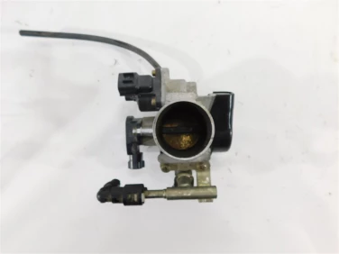 Przepustnica suzuki lt-a 700 kingquad u-11 13400-31g00