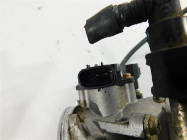 Przepustnica suzuki lt-a 700 kingquad u-11 13400-31g00