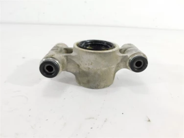 Zwrotnica lewa suzuki lt-a 700 kingquad u-11 61600-31810