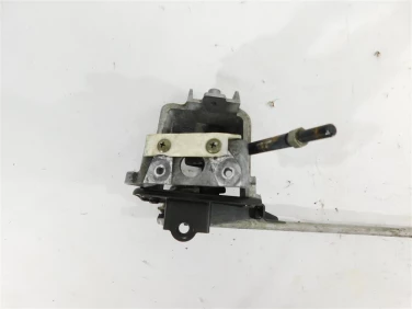 DŹwignia zmiany biegÓw suzuki lt-a 700 kingquad u-11 57800-31g00