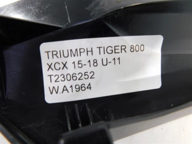 Plastik wypeŁnienie owiewka triumph tiger 800 xcx 15-18 u-11 t2306252