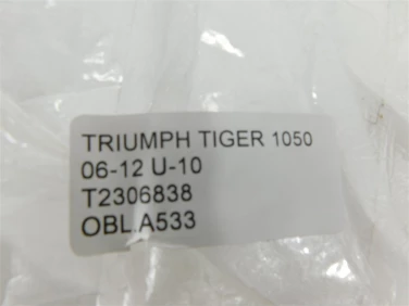 Owiewka bok boczna lewa triumph tiger 1050 06-12 u-10 t2306838