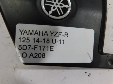ŁĄcznik ogon plastik tyŁ yamaha yzf-r 125 14-18 u-11 5d7-f171e