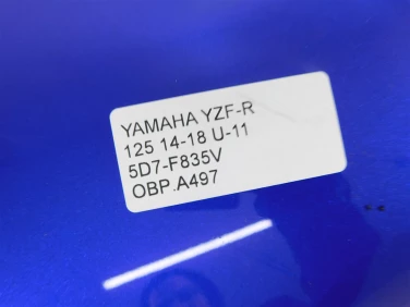 Owiewka bok boczna prawa yamaha yzf-r 125 14-18 u-11 5d7-f835v