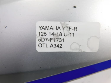 Ogon owiewka tyŁ lewy yamaha yzf-r 125 14-18 u-11 5d7-f1731