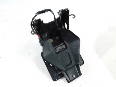 Mocowanie tablicy bŁotnik kawasaki er-6n 650 06-08 u-11 35019-0046