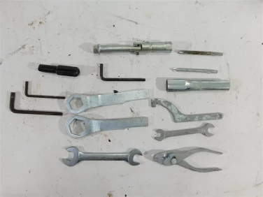 Zestaw kluczy motocyklowych kawasaki er-6n 650 06-08 u-11 560070026