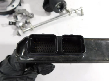 Komputer stacyjka zamek moduŁ yamaha yzf-r6 rj15 08-16 u-11 13sw8250g100